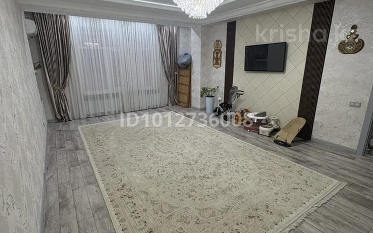 4-бөлмелі пәтер · 130 м² · 5/10 қабат, Микрорайон 18а 10, бағасы: 66 млн ₸ в Актау — фото 2
