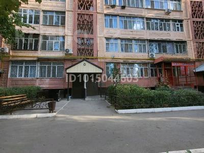 2-бөлмелі пәтер · 52 м² · 4/5 қабат, Алатау ш/а. 35 — 48 мектеп, Корзина, бағасы: 100 000 ₸ в Таразе, мкр Алатау