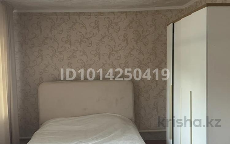 Часть дома · 5 комнат · 70.6 м² · 0.82 сот., Абая 160 — На шоссе, проходящем вдоль дороги за 8 млн ₸ в Калбатау — фото 2