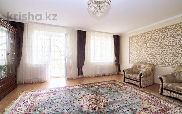 4-комнатная квартира · 163.9 м² · 9/9 этаж, Шокан Уалиханов 9/1 за 65 млн ₸ в Астане, р-н Байконур — фото 2