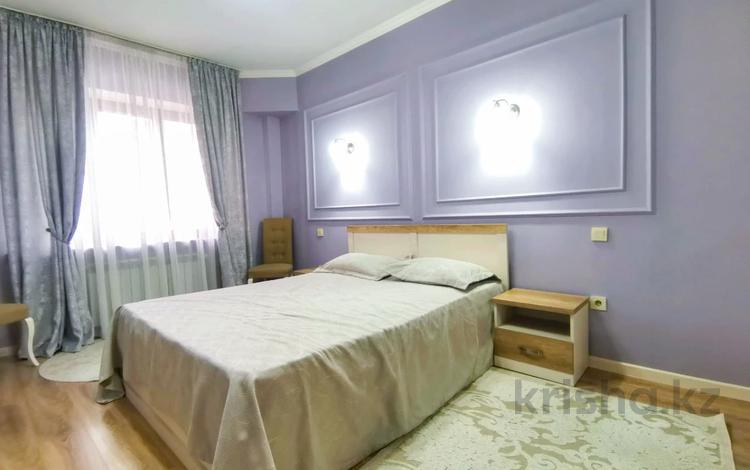 4-бөлмелі пәтер · 95 м² · 4/5 қабат, Назарбаева 193 — Сатпаева, бағасы: 550 000 〒 в Алматы, Бостандыкский р-н — фото 36