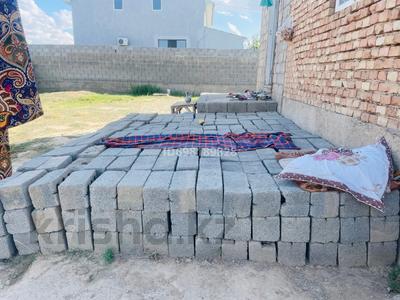 Продажа домов и дачи в Туркестанской обл.: Отдельный дом · 3 комнаты · 95 м² · 6.5 сот., Жас табан — Массив Ромашка за 10 млн 〒 Отдельный дом · 3 комнаты · 95 м² · 6.5 сот., Жас табан — Массив Ромашка за 10 млн 〒 в Шубарсу