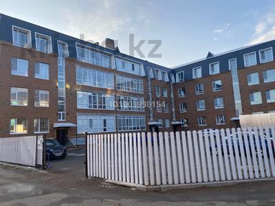 2-бөлмелі пәтер · 79 м² · 1/4 қабат, мкр Жулдыз 84а, бағасы: 30 млн ₸ в Уральске