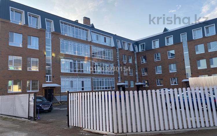 2-комнатная квартира · 79 м² · 1/4 этаж, мкр Жулдыз 84а за 30 млн ₸ в Уральске — фото 2