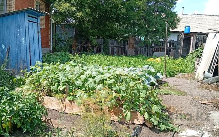 Отдельный дом · 2 комнаты · 46.6 м² · 331 сот., Козыбаева — Р-н клуб строителя за 11 млн 〒 в Костанае — фото 2