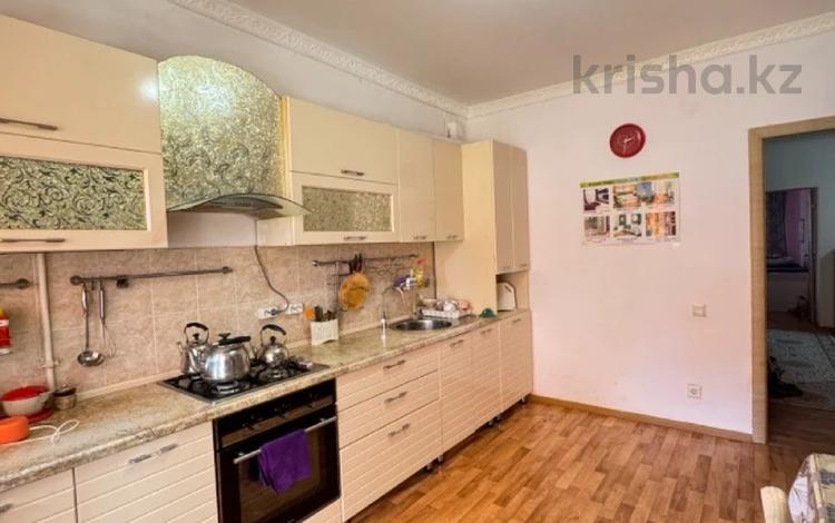 3-комнатная квартира · 86.5 м² · 4/9 этаж, мкр. Алтын орда 6гК1 за 26.7 млн ₸ в Актобе — фото 14