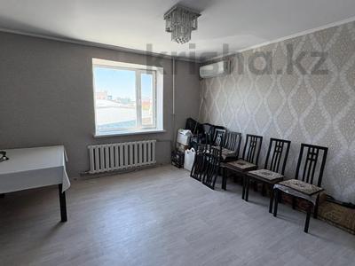 Продажа квартир в Жетысу обл.: 2-комнатная квартира · 58 м² · 3/5 этаж, Жансугурова за 18.5 млн 〒 2-комнатная квартира · 58 м² · 3/5 этаж, Жансугурова за 18.5 млн 〒 в Талдыкоргане