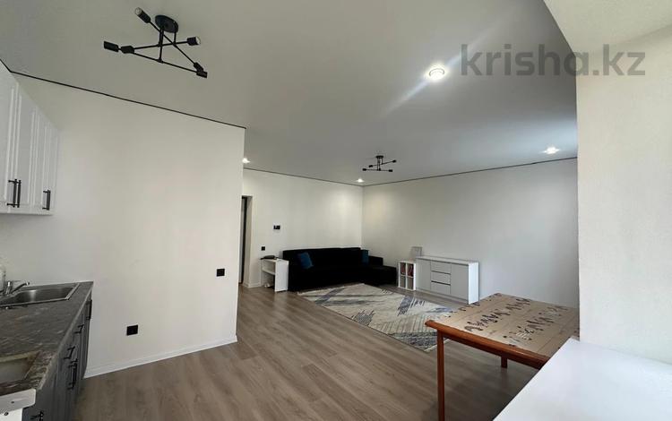 1-комнатная квартира · 37 м² · 2/11 этаж, Роза Багланова 1 за 23 млн ₸ в Астане, Нура р-н — фото 2