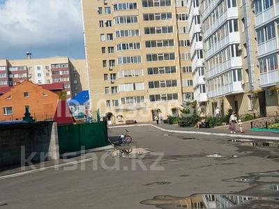 2-бөлмелі пәтер · 70 м² · 15/16 қабат, Жабаева 142, бағасы: 270 000 〒 в Петропавловске