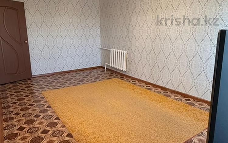 3-комнатная квартира · 63 м² · 5/5 этаж, Майкудук, мкр Восток-1 за 16.5 млн ₸ в Караганде, Алихана Бокейханова р-н — фото 2