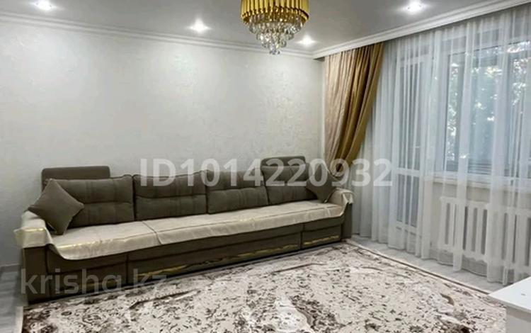 3-комнатная квартира · 63 м² · 2/9 этаж, Степной 3 3 за 33 млн ₸ в Караганде, Казыбек би р-н — фото 2