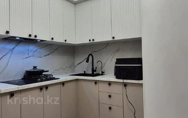 2-бөлмелі пәтер · 40 м² · 4/6 қабат, мкр Нуркент, бағасы: 29 млн ₸ в Алматы, Алатауский р-н — фото 2
