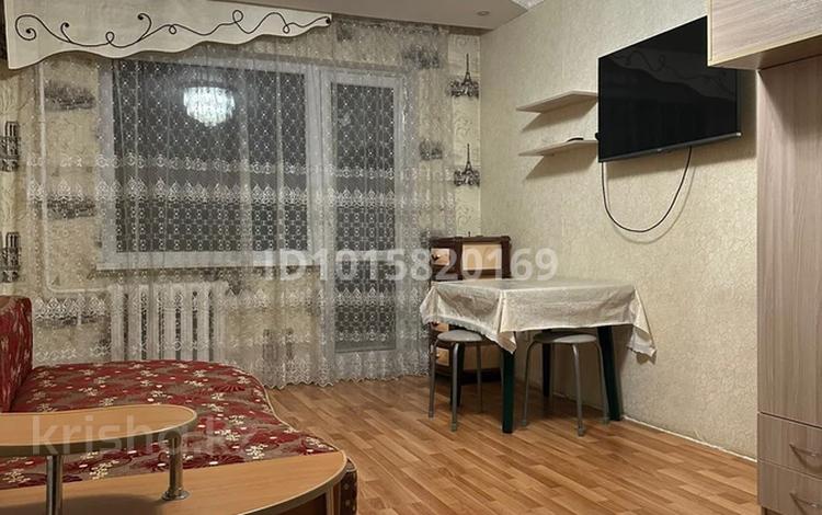 1-бөлмелі пәтер · 31 м² · 4/5 қабат, 22-шағынаудан — 32 школы, бағасы: 11.5 млн ₸ в Караганде, Алихана Бокейханова р-н — фото 2