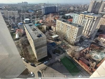 2-комнатная квартира, 52.3 м², 18/20 этаж помесячно, Розыбакиева за 350 000 〒 в Алматы, Бостандыкский р-н