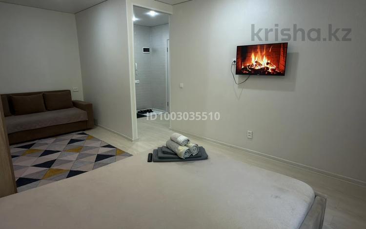 1-комнатная квартира · 33.4 м² · 1/9 этаж, Мәшһұр Жүсүп 284/1 — 1 Мая Чокина за 5 000 ₸ в Павлодаре — фото 13