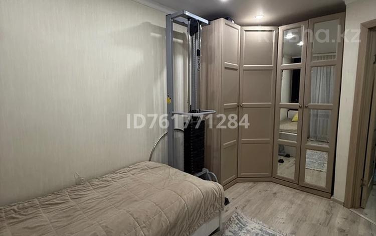 3-комнатная квартира · 61 м² · 1/5 этаж, Достоевского за 40 млн ₸ в Семее, Красный Кордон — фото 2