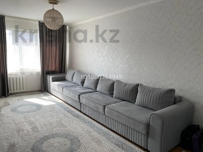 2-бөлмелі пәтер · 48.5 м² · 2/5 қабат, Михаэлиса 4 — Ул.Абая, бағасы: 18.5 млн ₸ в Усть-Каменогорске
