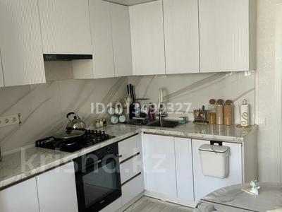 4-комнатная квартира · 91.5 м² · 3/5 этаж, жилой массив Есет Батыр 10/13 — Нур Сити 3 мкр возле мечети за 45 млн ₸ в Актобе