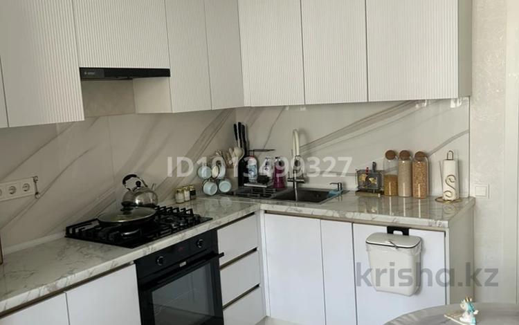 4-комнатная квартира · 91.5 м² · 3/5 этаж, жилой массив Есет Батыр 10/13 — Нур Сити 3 мкр возле мечети за 45 млн ₸ в Актобе — фото 2