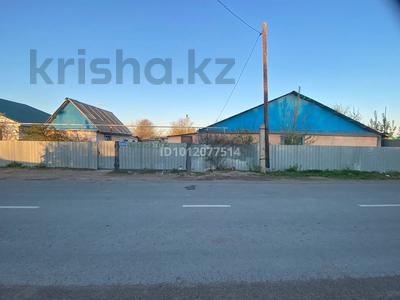 Жеке үй · 4 бөлме · 60 м² · 10 жүзд., Луговая 2а — Супермаркет Уйтолы, бағасы: 22.5 млн ₸ в Аксае