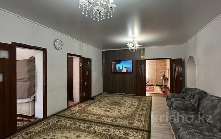 Жеке үй · 5 бөлме · 180 м² · 10 жүзд., Әл Фараби 11А, бағасы: 22 млн ₸ в  — фото 2