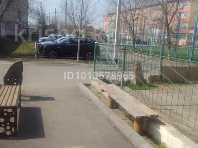 2-бөлмелі пәтер · 47.5 м² · 2/4 қабат, Акымбекова 129 — Кожанов мектеп, бағасы: 12 млн ₸ в Арыси
