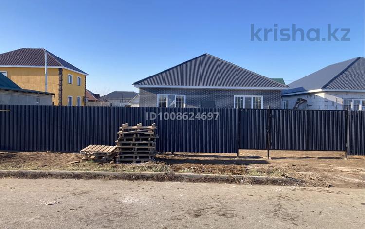 Отдельный дом · 4 комнаты · 122 м² · 4 сот., А.Затаевича деркул 1 28/1 за 27 млн 〒 в Уральске — фото 2