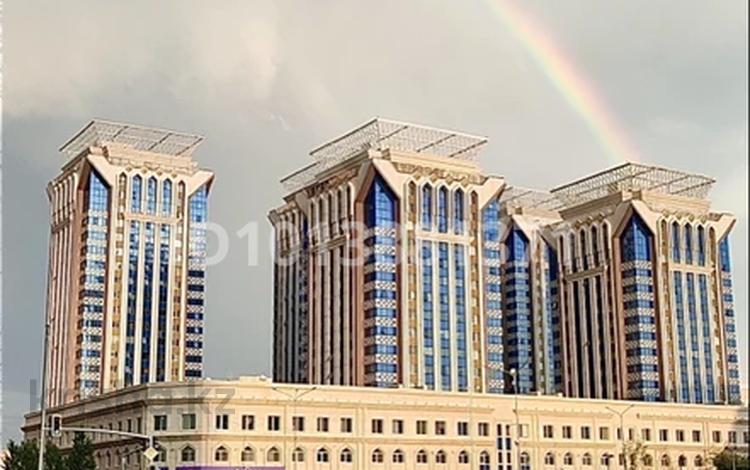 3-комнатная квартира · 85 м² · 11/19 этаж, Аманжолова 28/2 — Байтурсынова - Аманжолова. за 52.9 млн ₸ в Астане, Сарайшык р-н — фото 18