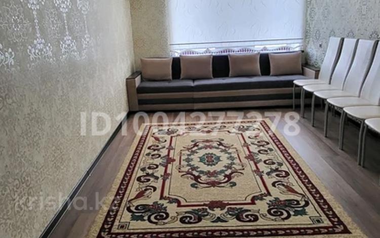 3-комнатная квартира · 68.3 м² · 10/10 этаж, мкр Кунаева 67/1 — Салтанат Сарай за 25 млн ₸ в Уральске — фото 2
