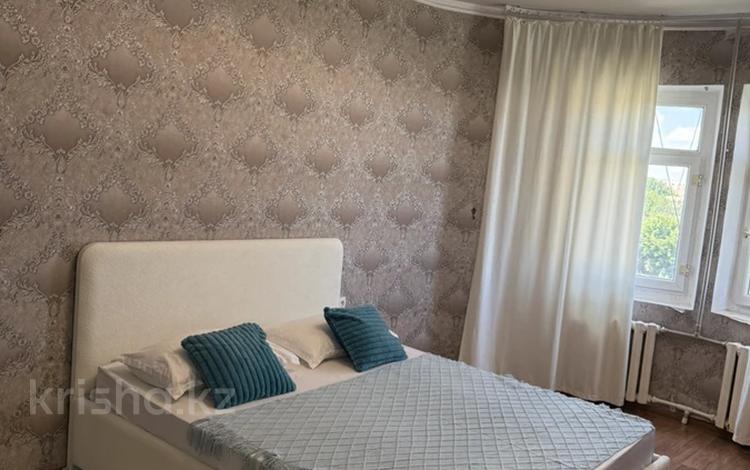 1-бөлмелі пәтер · 40 м², Желтоксан 19а, бағасы: 2 000 ₸ в Шымкенте — фото 2