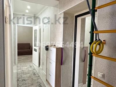 Продажа квартир в Мангистауской обл.: 2-комнатная квартира · 50 м² · 2/5 этаж, 3-й мкр 12 за 17.5 млн 〒 2-комнатная квартира · 50 м² · 2/5 этаж, 3-й мкр 12 за 17.5 млн 〒 в Актау