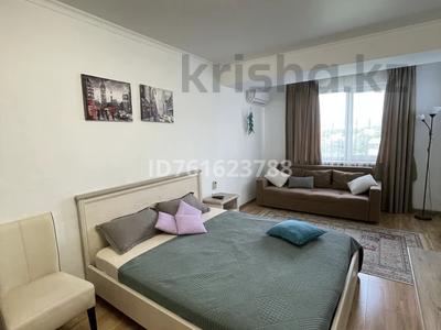 1-бөлмелі пәтер · 30 м² · 10/12 қабат, Шевченко 85, бағасы: 20 000 ₸ в Алматы, Алмалинский р-н
