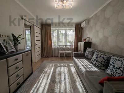 3-комнатная квартира · 61 м² · 2/5 этаж, Сакена Сейфуллина 452 за 49 млн ₸ в Алматы, Алмалинский р-н