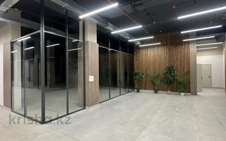 Свободное назначение, офисы, магазины и бутики, склады, общепит, салоны красоты, фитнес и спорт, медцентры и аптеки, образование, развлечения, конференц-залы, кабинеты и рабочие места, студии · 2000 м² за 13 млн 〒 в Астане — фото 2