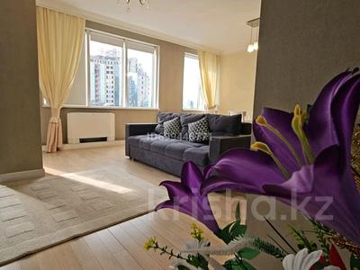 Аренда квартир посуточно в Алматы: 3-комнатная квартира · 120 м² · 21 этаж, Аль-Фараби 7 за 35 000 〒 3-комнатная квартира · 120 м² · 21 этаж, Аль-Фараби 7 за 35 000 〒 в Алматы, Бостандыкский р-н