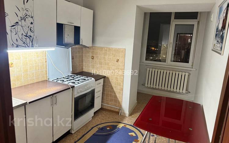 1-бөлмелі пәтер · 40 м² · 10/10 қабат, мкр 8, бағасы: 100 000 〒 в Актобе — фото 2
