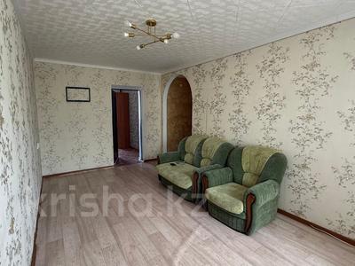 2-комнатная квартира · 46 м² · 3/4 этаж, Военный городок Жулдыз 17 за 13.5 млн 〒 в Талдыкоргане, мкр военный городок Жулдыз