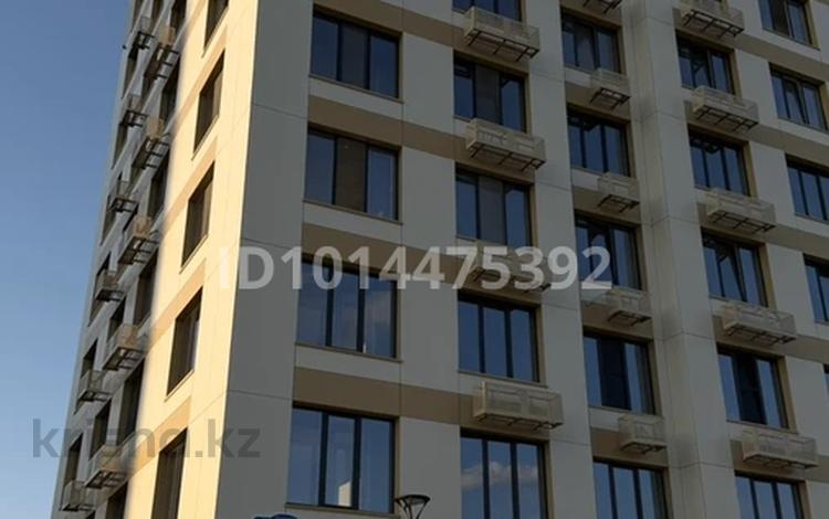 3-комнатная квартира · 66 м² · 8/9 этаж, мкр Нурсая, Абулхайр-хана 51в за 37 млн ₸ в Атырау — фото 2