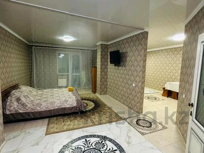 2-комнатная квартира · 44 м² · 9/16 этаж, мкр Новый Город, Абая 61/2 — Политех за 10 000 ₸ в Караганде, Казыбек би р-н