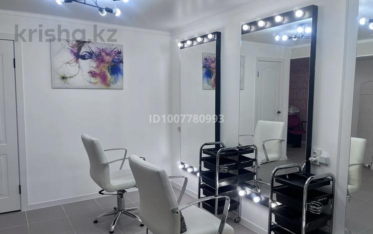 Сұлулық салондары · 56 м², бағасы: 28 млн ₸ в Усть-Каменогорске, Ульбинский — фото 2
