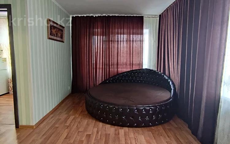 1-бөлмелі пәтер · 32 м² · 4/4 қабат, Ауэзова 49А, бағасы: 13.5 млн ₸ в Усть-Каменогорске — фото 2