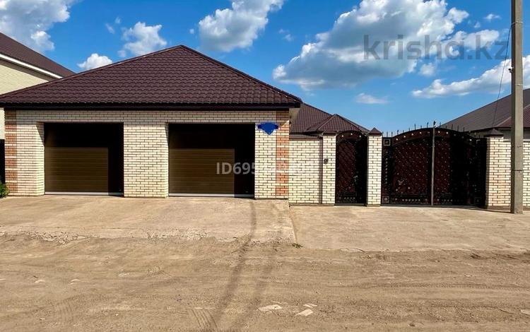 Отдельный дом · 6 комнат · 280 м² · 9 сот., Таир Жарокова за 145 млн 〒 в  — фото 2