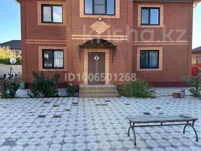 Отдельный дом · 6 комнат · 244 м² · 9 сот., мкр Самал, Мусиралибердиулы — Инфекционная больница за 90 млн 〒 в Атырау