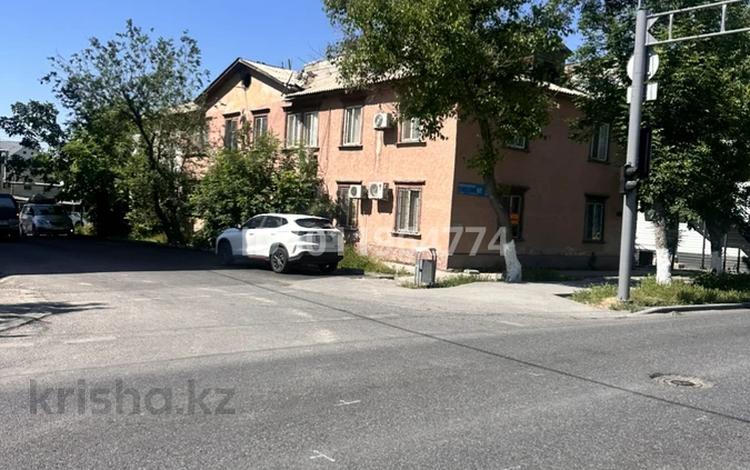 3-комнатная квартира · 59.6 м² · 1/2 этаж, ул. Акназар хана 60 за 17 млн ₸ в Шымкенте, Енбекшинский р-н — фото 2