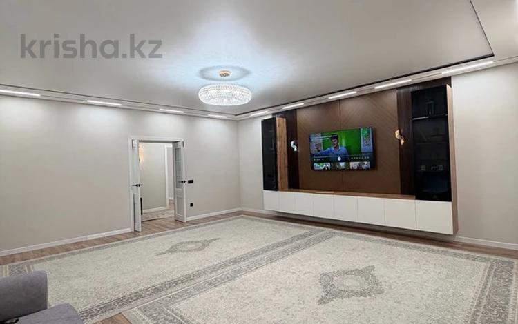 3-бөлмелі пәтер · 128 м² · 1/5 қабат, 16-й мкр 82, бағасы: 48 млн ₸ в Актау — фото 2