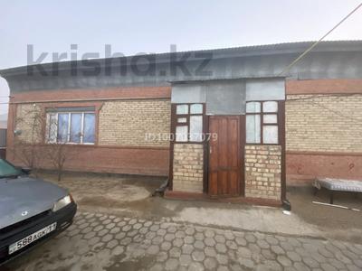 Отдельный дом · 2 комнаты · 12 м², Шілдебаев 46 — Айсұлу магазин артында орналасқан . 2 бөлмелі времянка жалға беріледі за 50 000 〒 в 