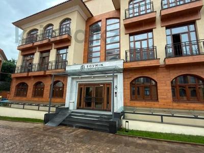 6-бөлмелі пәтер · 215 м² · 2/4 қабат, Горный Гигант ш/а., Тайманова, бағасы: 236 млн ₸ в Алматы, Медеуский р-н