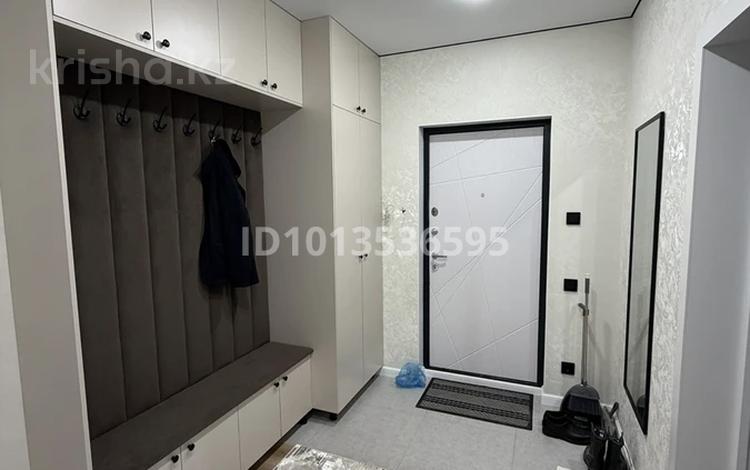 2-бөлмелі пәтер · 73.2 м² · 4/9 қабат, Көкжиек ш/а., Жолымбет 20, бағасы: 44 млн ₸ в Алматы, Жетысуский р-н — фото 3