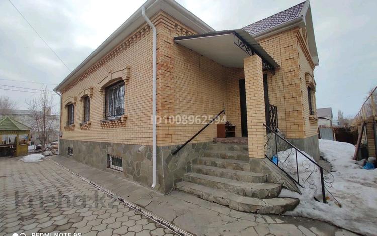 Дом · 6 комнат · 210 м², Воинов интернациолистов 3 А за 80 000 〒 в Костанае — фото 2