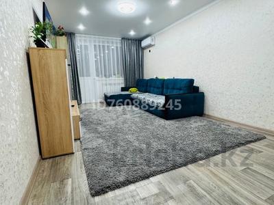 2-комнатная квартира · 61 м² · 10/12 этаж, 15 микрорайон 20 — Океан за 29 млн 〒 в Семее